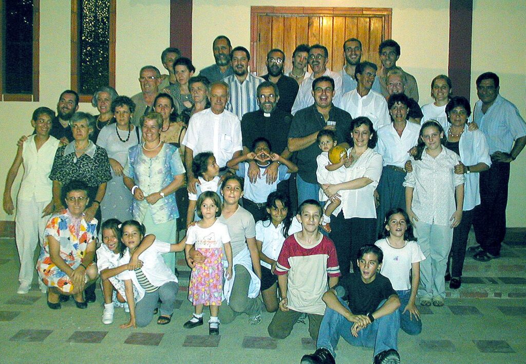 2001-01-ADIOS-AGUSTIN-2-1024x709 Galeria